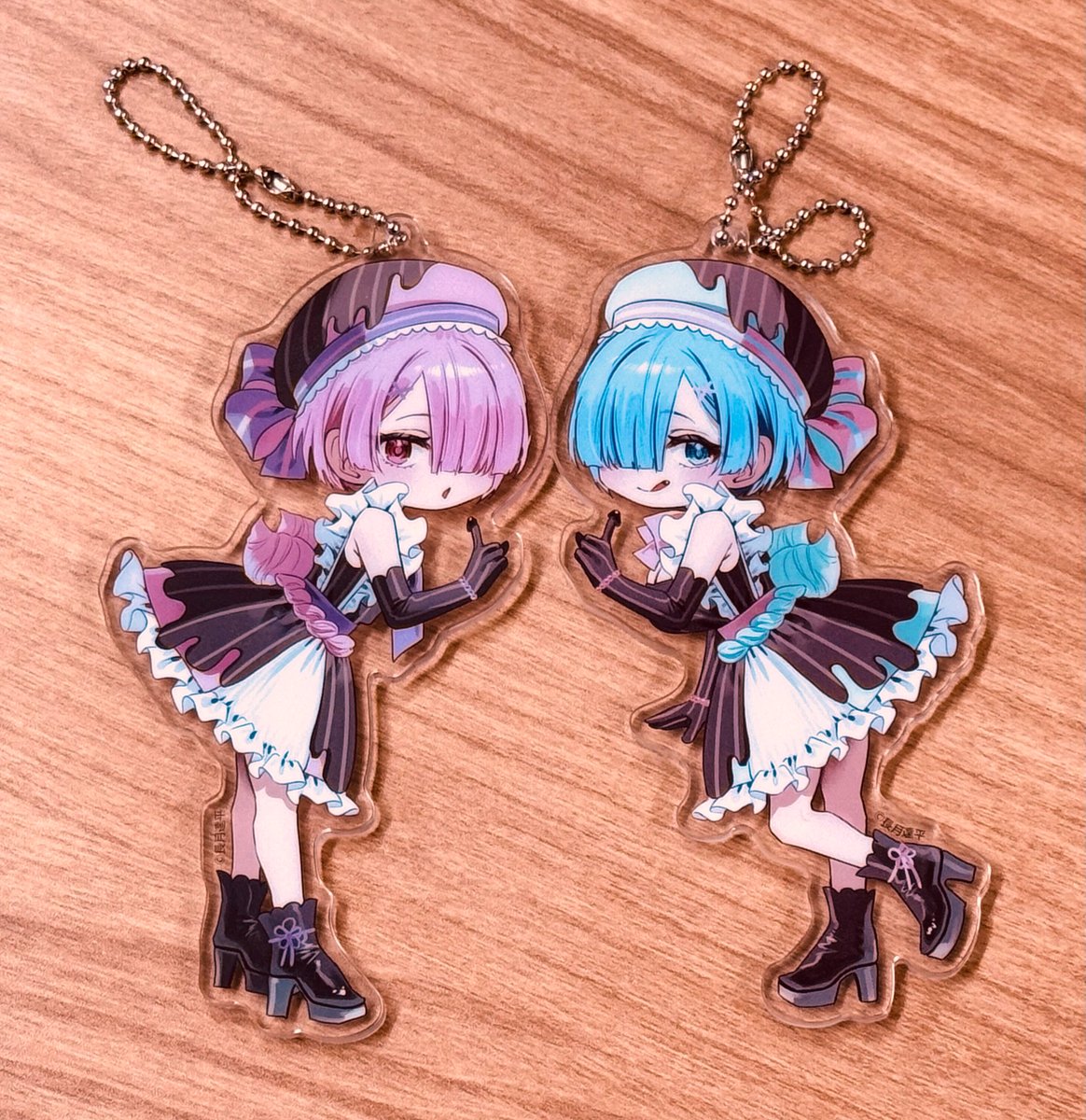 リゼロ レム ラム ビッグアクリルキーホルダー スタンド 天使小悪魔 🌸 #リゼロ コミックアライブ情報🌸 さらに！ ラム＆レムの誕生日を