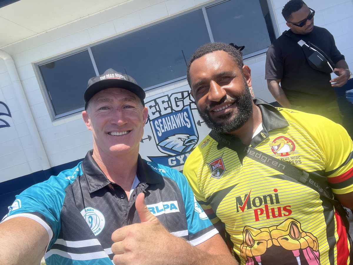 Chris Houston tweet media