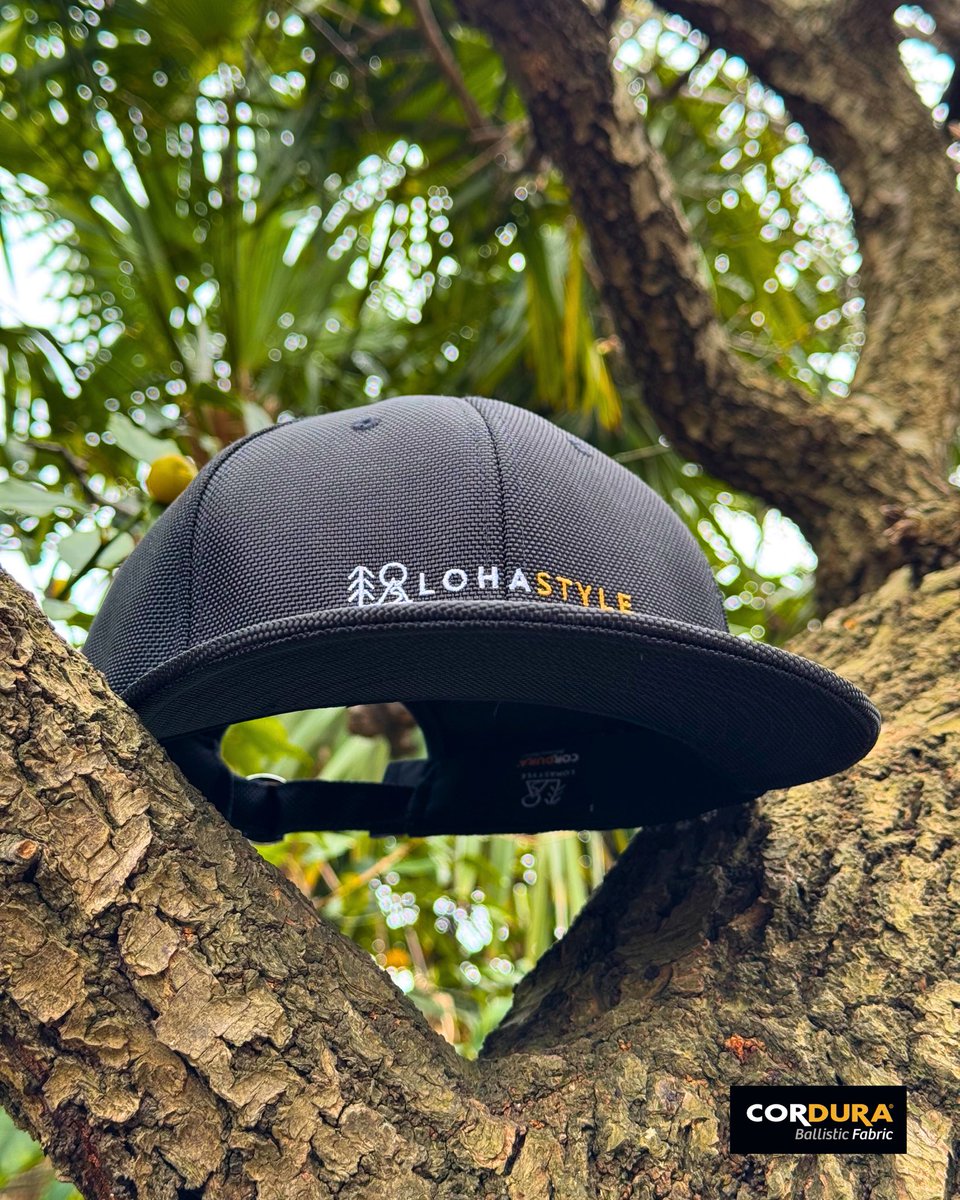 LOHASTYLEshonan's tweet photo. 【キャップの売れ筋は？】
一昨日発売しましたキャップ、今のところ一番の売れ筋はLOHASTYLEモデルです。僅差で二番がタフ＆ラフモデル。ロゴ入りが人気です✨

#LOHASTYLE
#湘南
#湘南コーデ
#サーフファッション
#オシャレ好きな人と繋がりたい
#キャップ
#コーデュラ
#Cordura
#コーデュラナイロン https://t.co/PSXkDTS8Cr