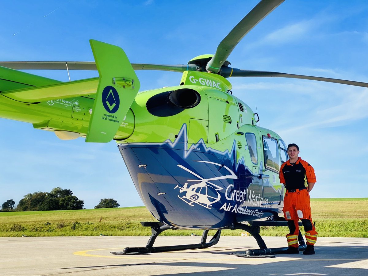 Presenting at this Friday's <a href="/theiccpg/">International Critical Care Paramedic Group</a> is UK CCP <a href="/capsutton/">Callum Sutton</a>.

Callum will discuss the importance of outreach and education in pre-hospital critical care, with a focus on penetrating trauma and blood management through an interactive case study."

🔗bit.ly/ICCPG-2025 #ParaCPD