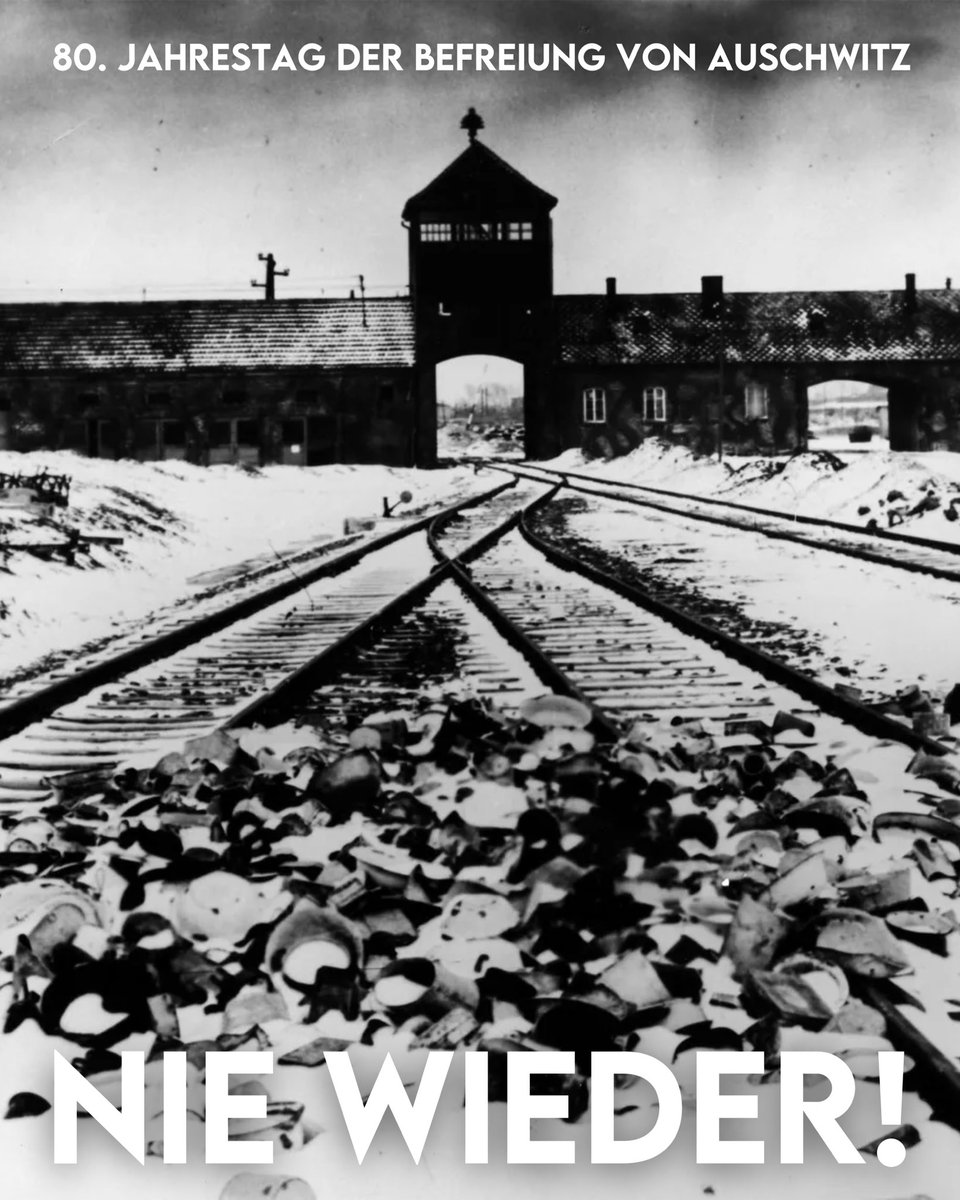 antifafreiburg's tweet image. Heute vor 80 Jahren, am 27. Januar 1945, wurde das größte faschistische Vernichtungslager Auschwitz-Birkenau von der sowjetischen Roten Armee befreit.
Nie wieder Krieg, nie wieder Faschismus!