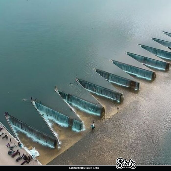 ColoursOfWorld1's tweet photo. Ancient wonders of humanity that continue to fascinate us today. 🧵

1. The Pimburattewa tank of Sri Lanka https://t.co/z7JOXGbuD4