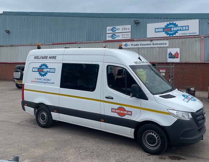 HireandSupplies's tweet photo. Welfare vans and towable cabins are a welcome retreat in the colder months... 🌧❄️

Available from stock across our depots...

📞Dumfries 01387265882
📞Oban 01631566306
📞Carlisle 01228584698

https://t.co/hZ55exMQ4l https://t.co/RntQ5dXG8u
