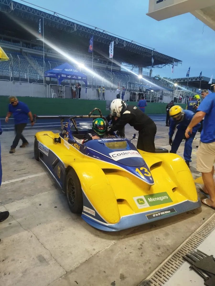 casatomada_ar's tweet photo. El piloto de la Mesopotamia “Bananita” Benítez fue tercero en el GP Ciudad de São Paulo 1000 Millas en Interlagos
https://t.co/f8nqTcuSa6

#SaoPaulo1000Mihlas2025 https://t.co/CxIp0Mt3ok