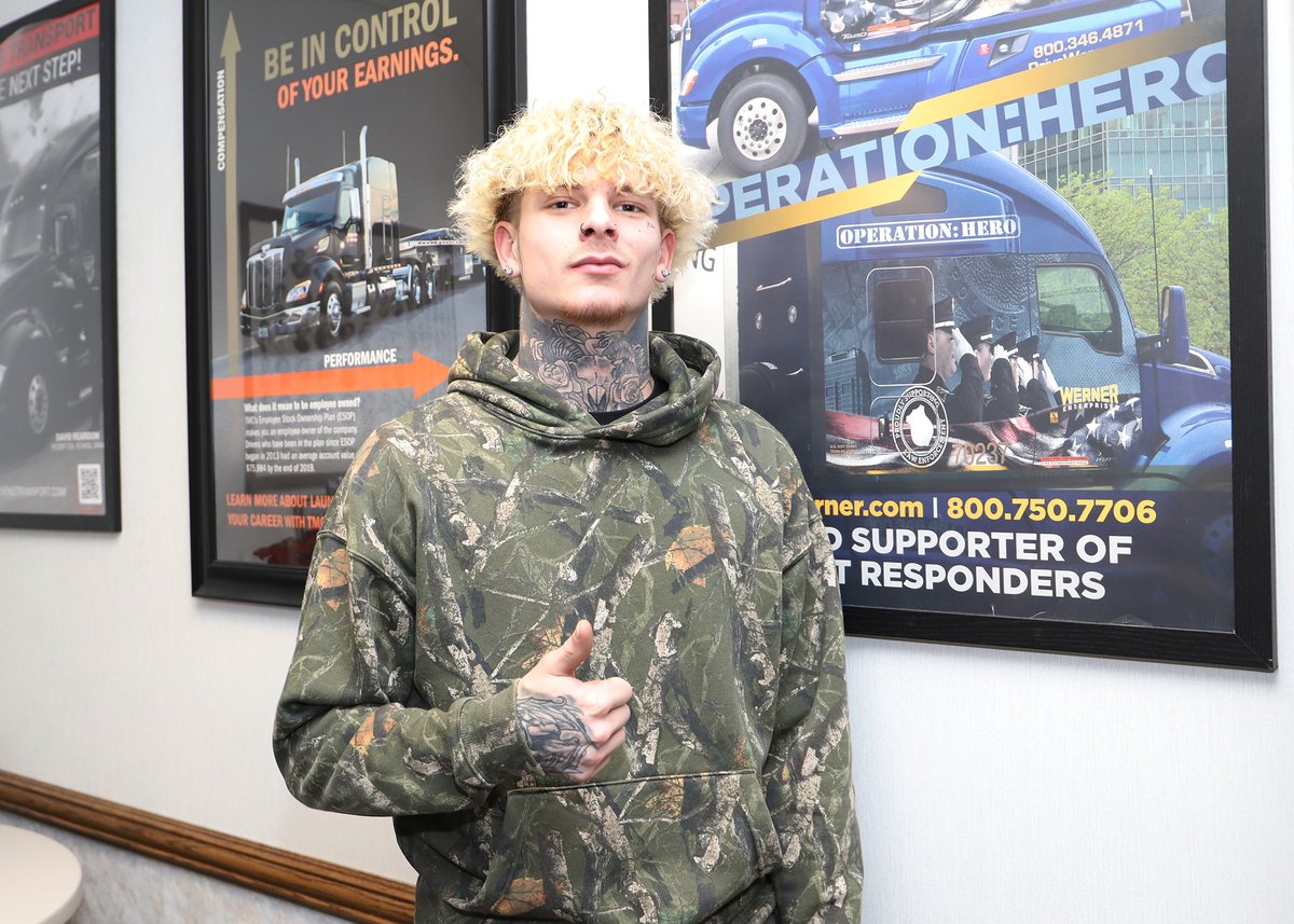 Penn Commercial tweet media