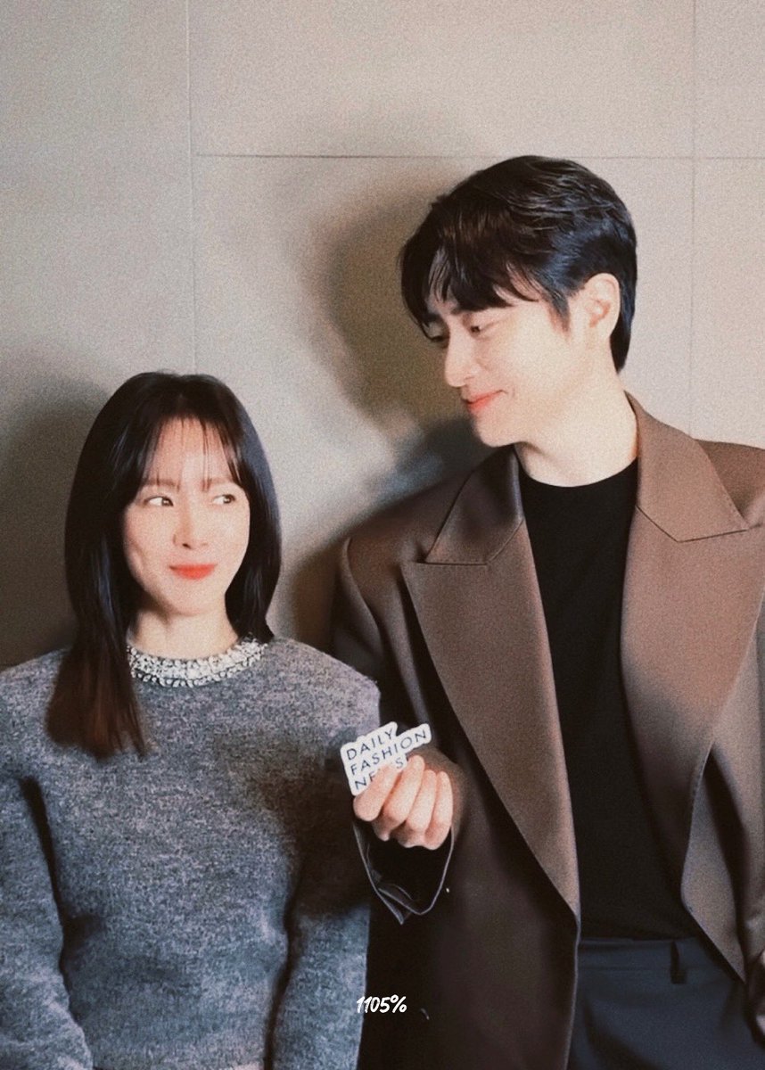 HanJimin_'s tweet photo. 눈에서 로맨스가 흘러내리는 이준혁임...
영원히 누나만 바라봄 https://t.co/CmqwNiylmS