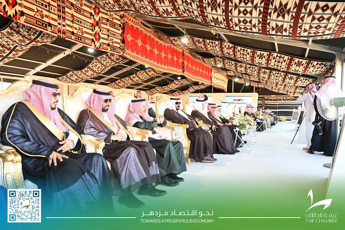 taifcci's tweet photo. رئيس #غرفة_الطائف غازي القثامي خلال حضوره كأس الطائف للصقور للعام 2025 في نسخته الأولى، الذي أطلقه سمو #محافظ_الطائف الأمير #سعود_بن_نهار بحضور الرئيس الفخري لمجلس إدارة "موروث"لدعم الموروث الشعبي 
 الأمير خالد بن سعود ال سعود
والذي يستمر لمدة 5 أيّام . https://t.co/6cIbtBPzLY