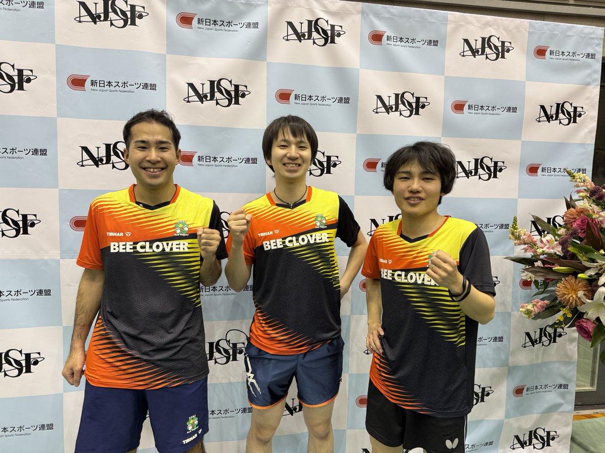 BEECLOVER_TTC's tweet photo. 新体連サーティ@神戸は予選リーグ抜けることができ、9位でした☺️
応援メンバーのおかげで、観光もバッチリできました！でら感謝！ https://t.co/RtjNQRh9WL
