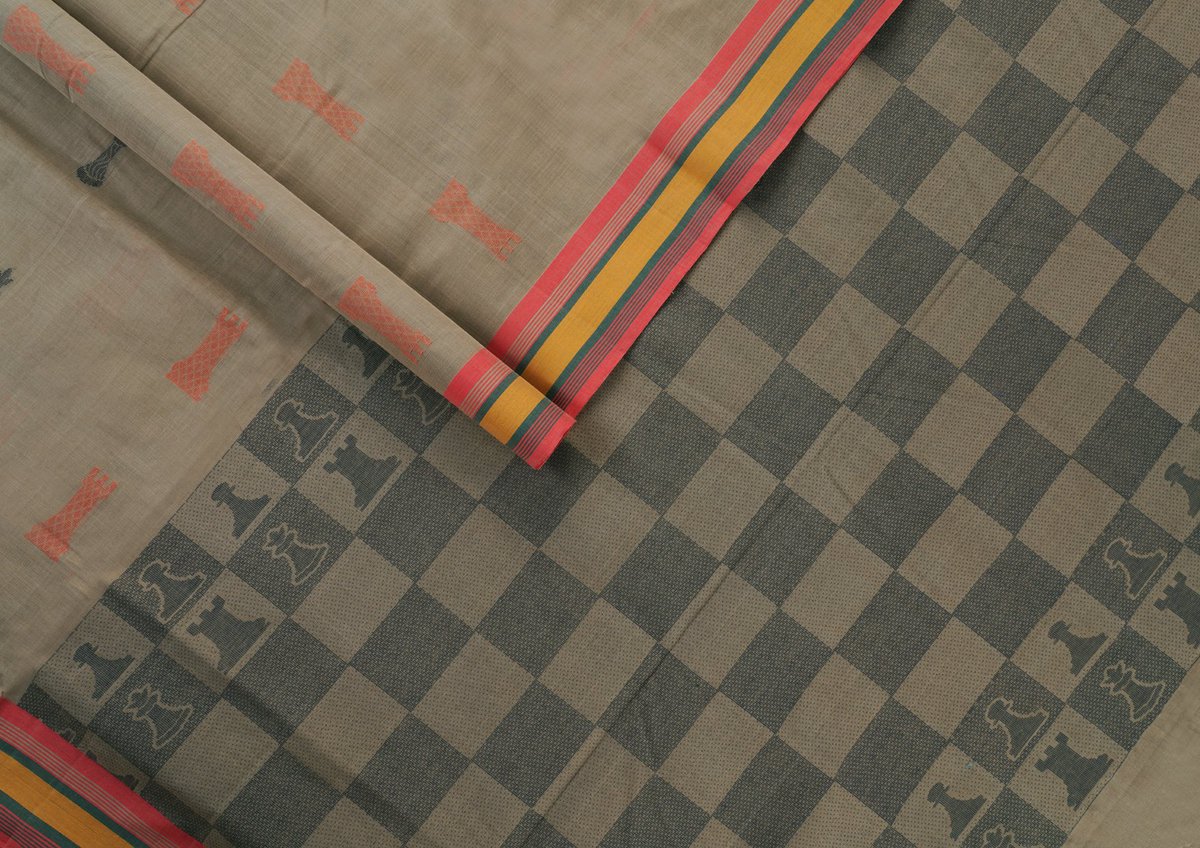 cooptexindia's tweet image. ♟️✨ Checkmate in Style with Cooptex’s Chessboard Cotton Saree! ✨♟️
Crafted with meticulous handloom artistry, this saree weaves the timeless allure of chess into every thread, blending intellectual charm with cultural grace.
#Cooptex #ChessMagic #WovenWisdom #CottonElegance