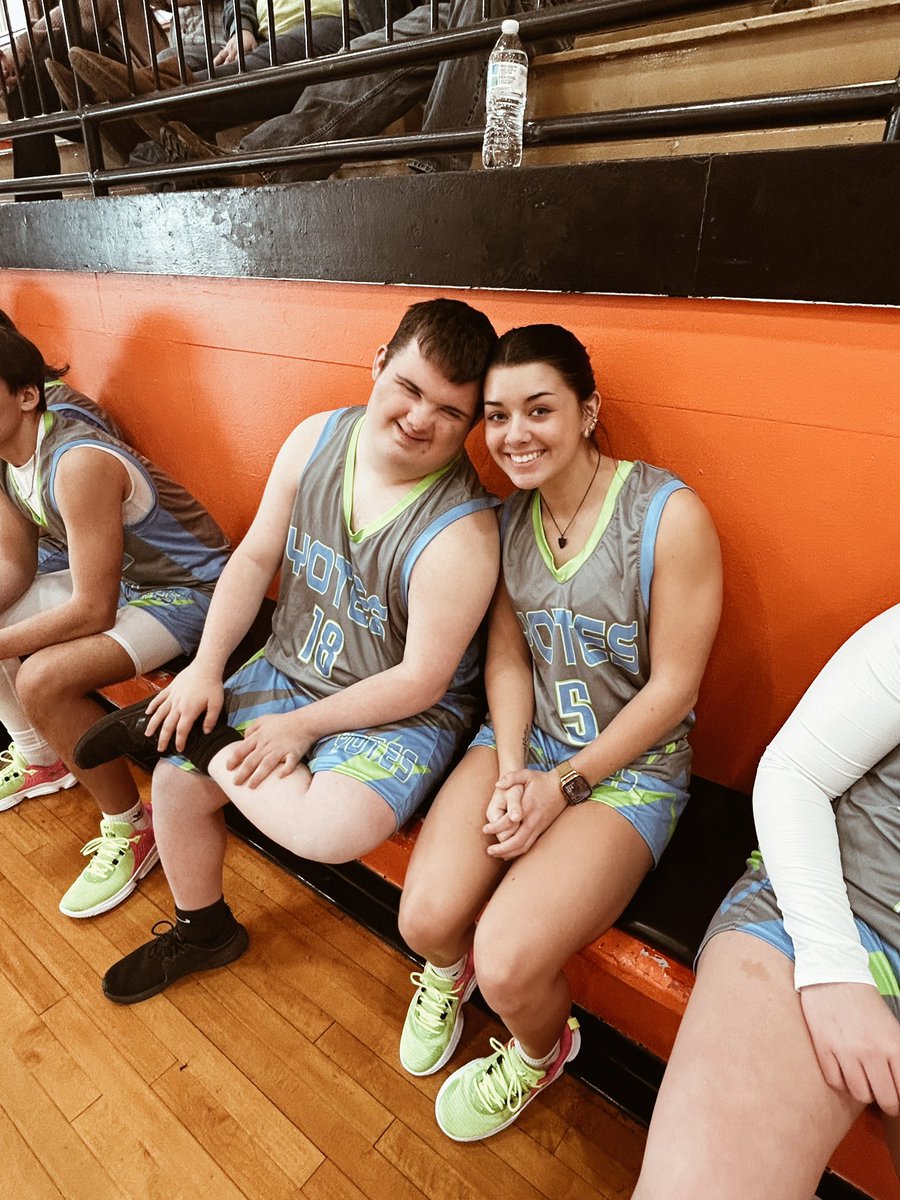 Ava Parish 26’ (JALC commit) tweet media