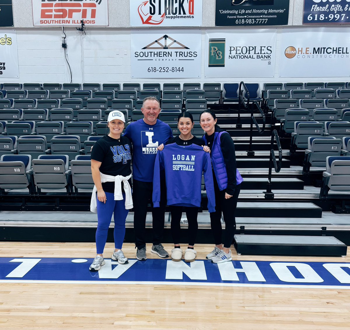 Ava Parish 26’ (JALC commit) tweet media