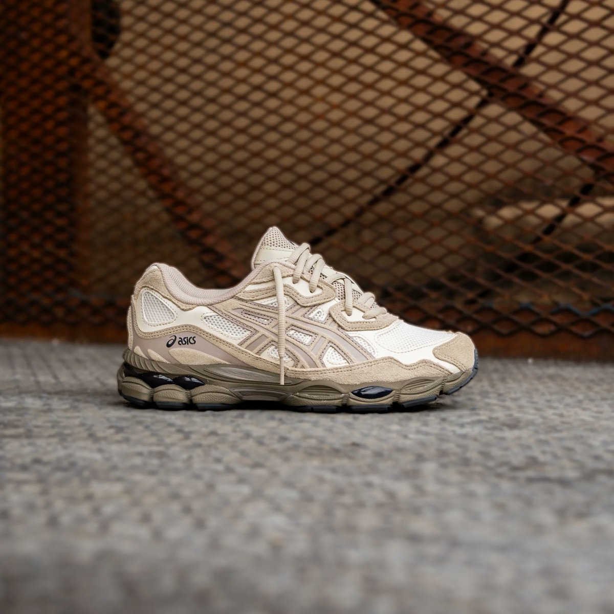 2025年 発売】 ASICS GEL-NYC “Cream/Putty” (アシックス ゲル