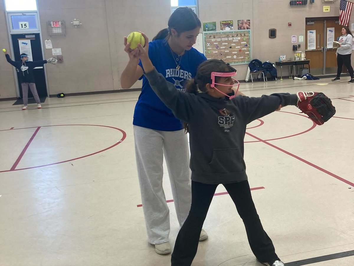 Spin It To Win It (@spinitsoftball) on Twitter photo Shoutout to <a href="/oliviadisalvo25/">Olivia DiSalvo 2025</a> and <a href="/MBogart2027/">Madison Bogart 2027</a> for taking the time to give back to their community!
Both of these girls balance extremely busy schedules, but they still found the time to put others first and share their love for softball! I’m so proud of both of you! Shoutout to <a href="/oliviadisalvo25/">Olivia DiSalvo 2025</a> and <a href="/MBogart2027/">Madison Bogart 2027</a> for taking the time to give back to their community!
Both of these girls balance extremely busy schedules, but they still found the time to put others first and share their love for softball! I’m so proud of both of you!
