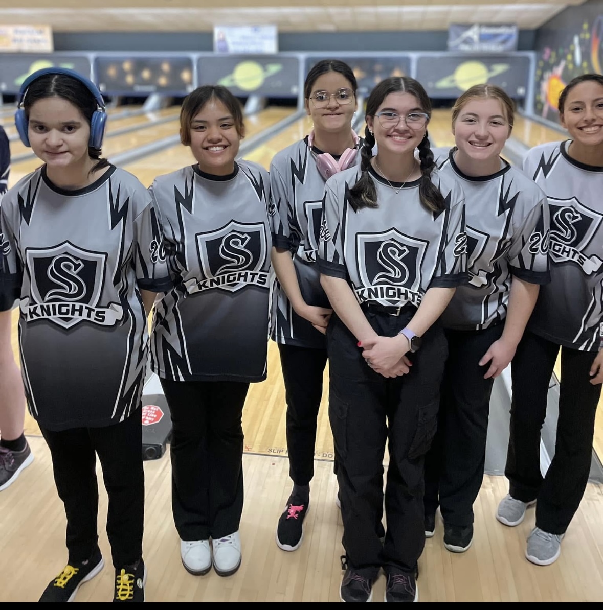 Steele Knights Bowling Team (@steelebowling) on Twitter photo Girls bowled yesterday as well and had a strong start but missed the cut off as well. Hannah Krauss had the top score of 202 <a href="/Steele78108/">Steele High School</a> <a href="/SK_Athletic/">SteeleKnightsAthletics</a> <a href="/LinthicumJustin/">Justin Linthicum</a> <a href="/SCUCISD/">SchertzCiboloUC ISD</a> Girls bowled yesterday as well and had a strong start but missed the cut off as well. Hannah Krauss had the top score of 202 <a href="/Steele78108/">Steele High School</a> <a href="/SK_Athletic/">SteeleKnightsAthletics</a> <a href="/LinthicumJustin/">Justin Linthicum</a> <a href="/SCUCISD/">SchertzCiboloUC ISD</a>