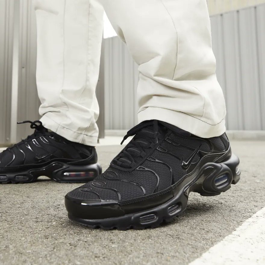 Nike Air Max Plus \"Triple Black\" 27センチ NIKE Air Max Plus Triple Black 27