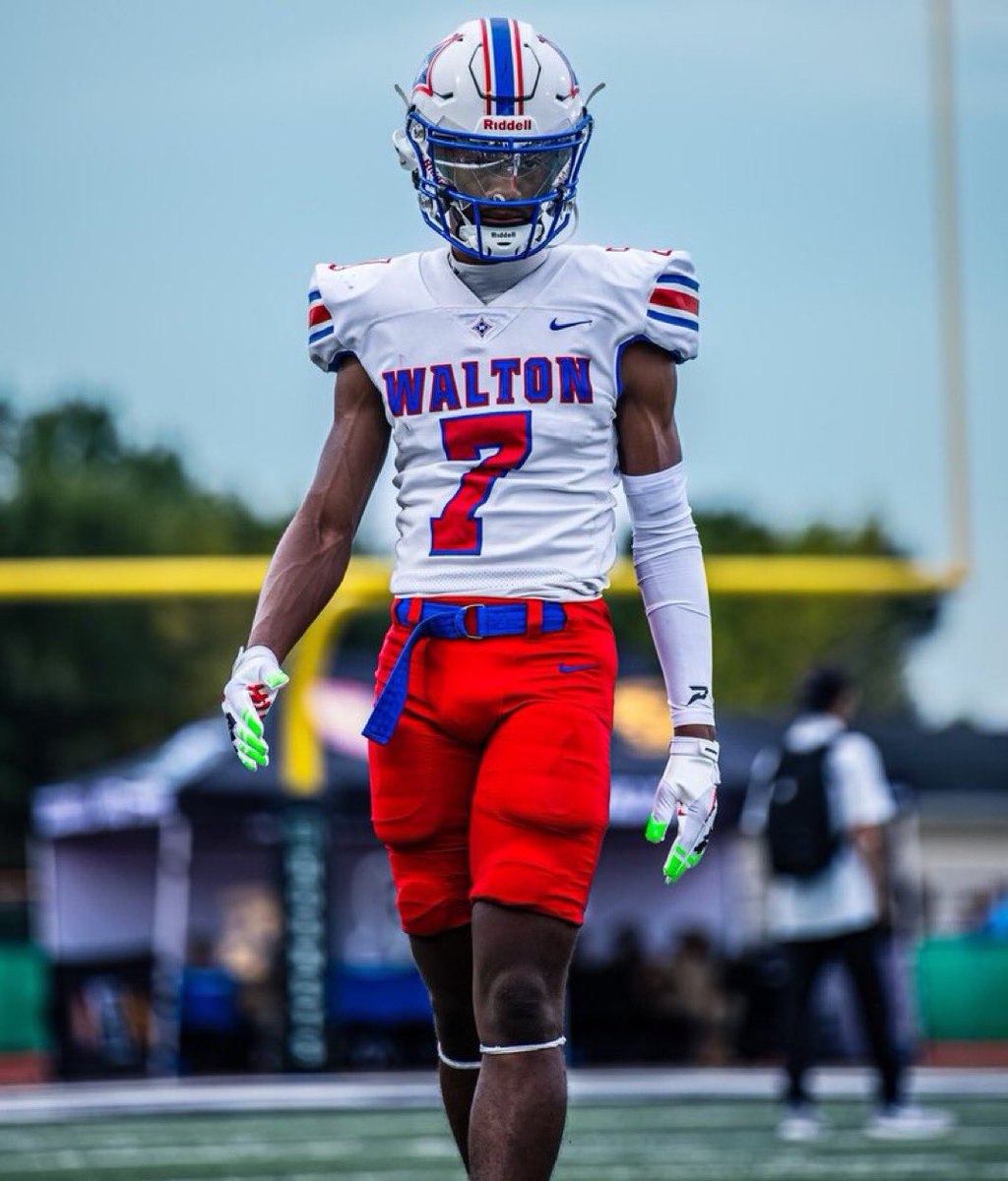 Alexander Ward | ATH | C/O 2027

Playmaker in all 3 phases of the game
Ball Hawk at DB
Strong in press &amp; off man
Physical at the line of scrimmage 
Smooth back pedal
Smooth speed turns
Great instincts
Elite ball skills
Physical against the run
Good open field tackler
Dynamic