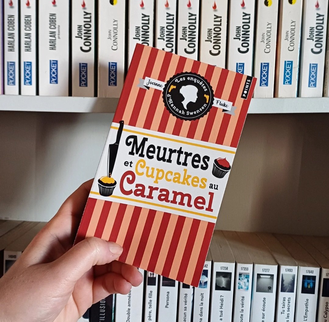 Laurie_lucas (@laurielucasblog) on Twitter photo Un petit nouveau dans ma pile à lire !
"Les Enquêtes d'Hannah Swensen 5. Meurtres et Cupcakes au Caramel" de Joanne Fluke.
Après le tome 4, voici le 5 !
🧁🫠
#lecture #cosymystery #cestlundiquelisezvous <a href="/JoanneFluke/">Joanne Fluke</a> <a href="/EditionsPoints/">Éditions Points</a> <a href="/lecherchemidi/">Le cherche midi</a> Un petit nouveau dans ma pile à lire !
"Les Enquêtes d'Hannah Swensen 5. Meurtres et Cupcakes au Caramel" de Joanne Fluke.
Après le tome 4, voici le 5 !
🧁🫠
#lecture #cosymystery #cestlundiquelisezvous <a href="/JoanneFluke/">Joanne Fluke</a> <a href="/EditionsPoints/">Éditions Points</a> <a href="/lecherchemidi/">Le cherche midi</a>