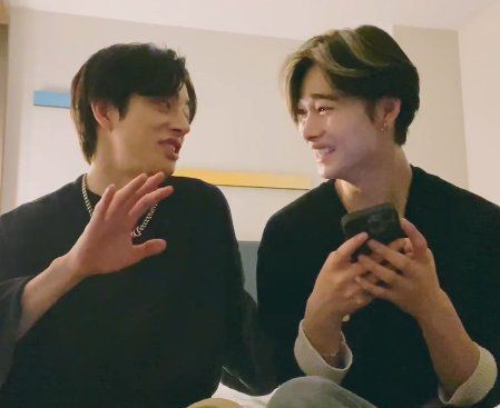 AA_Universe01's tweet photo. #nikjake #yunki 🔞

- Typo Maut

Cerita kocak Rikky dkk yang harus ekstra memahami maksud dari tulisan Yuno yang typo akut. https://t.co/KDrKlL8awl