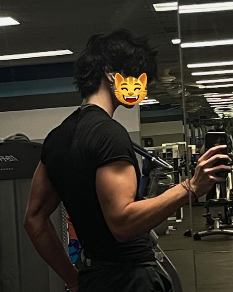 Schudłem. Trzeba znów przejść na masę, koniecznie przed latem 🤢🥴