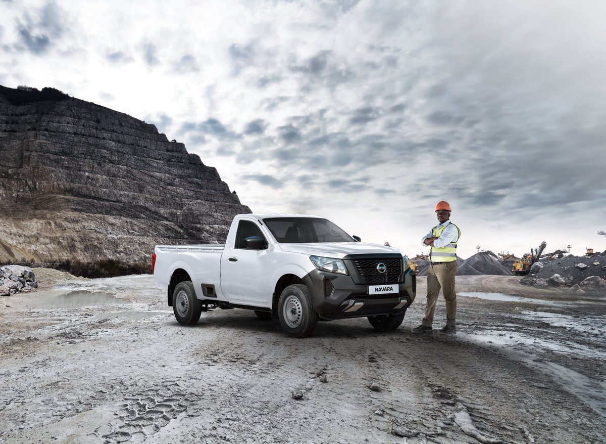 Whether it's your daily commute, visiting a site, a night on the town or a bit of off-roading, the new Navara is capable and equipped to go anywhere and do anything.
nissancloverleafmotors.co.zw/.../brow.../na…
#nissancloverleafmotors #NissanNavara #BuiltOfMore