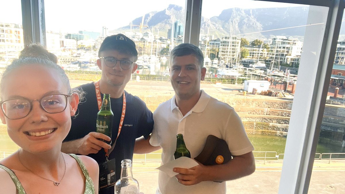 sovrnstudio's tweet image. Cool kids 💁🏼‍♀️