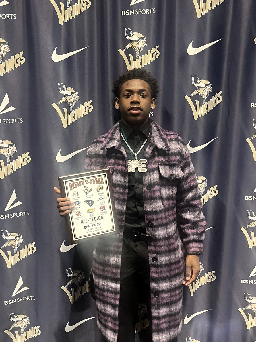 Congratulations to <a href="/DonKinard/">Dolo 8pe</a> for being selected to the All Region Team!  #GoldBlooded