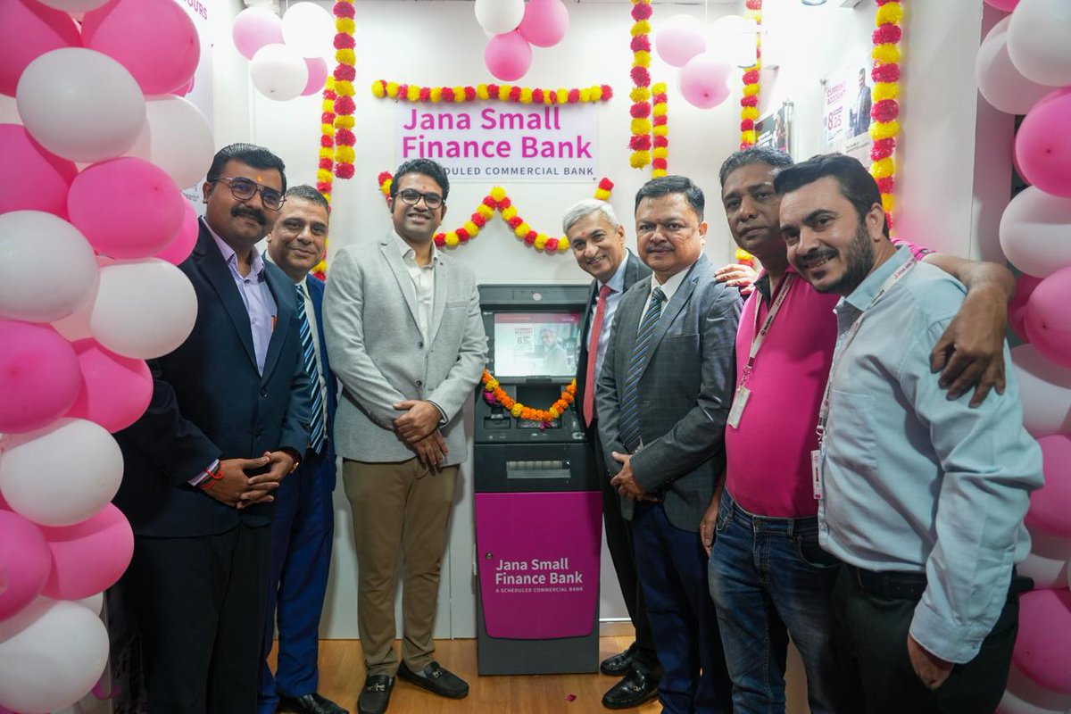 janabank's tweet photo. Jana Bank’s MD &amp; CEO, Mr. @AjayKanwal8, addressed @ParulUniversity at the Finance Conclave and inaugurated our new on-campus ATM. Students are India’s future, driving progress with their passion &amp; ideas. https://t.co/WCoGKylsKB