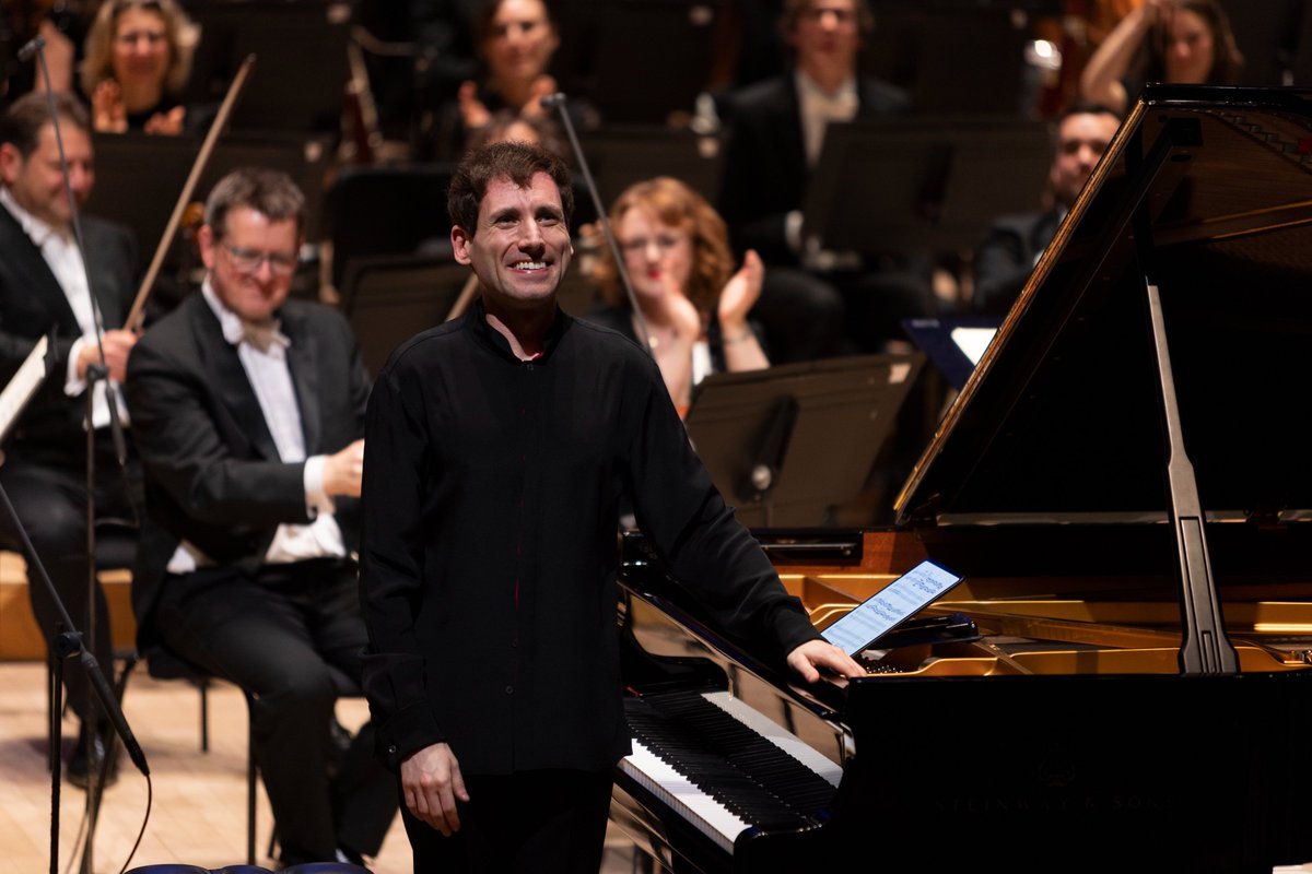 royalphilorch's tweet photo. We couldn't have hoped for a better crowd yesterday for our season opening @SouthbankCentre with Berg's Three Pieces for Orchestra, Beethoven's 'Emperor' Concerto, and Stravinsky's The Rite of Spring, conducted by Vasily Petrenko.

📷 @fmarshallphoto https://t.co/4o3ytlnLeA
