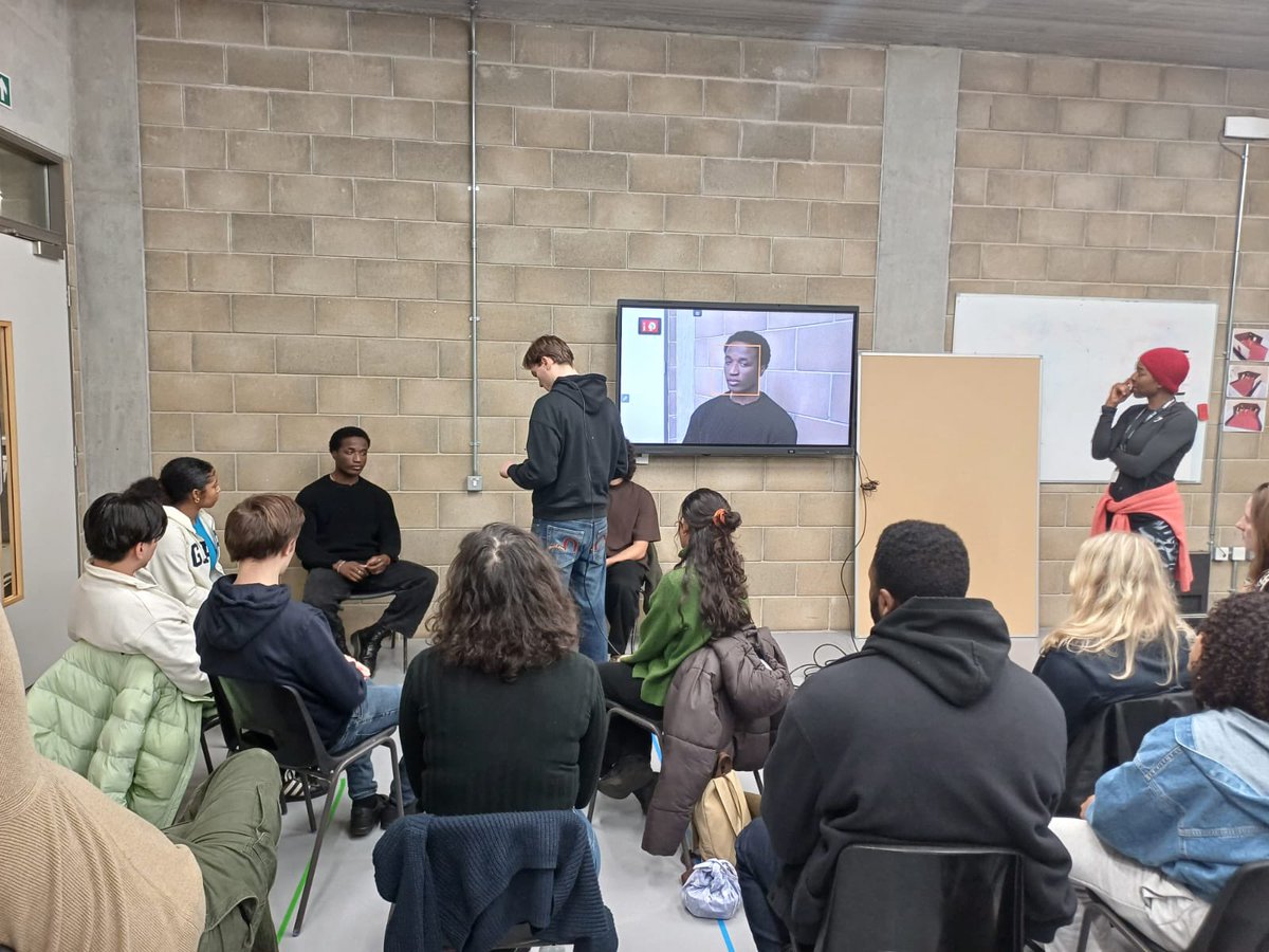 Thank you to all the young people that came along to Ann’s Acting for Screen part 2 workshop &amp; thank you to Ann for all the insight and gems 💎

📌Sign up to our newsletter to for the latest information on our workshops and free theatre ticket scheme 🔑

…nalyouthartstrust.us9.list-manage.com/subscribe?u=c0…