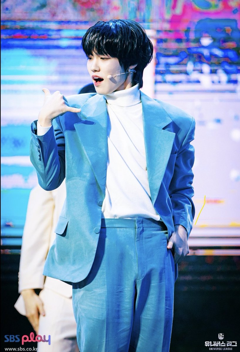 juwonsource's tweet image. he’s so gorgeous
#박주원 #PARK_JUWON #AHOF #아홉