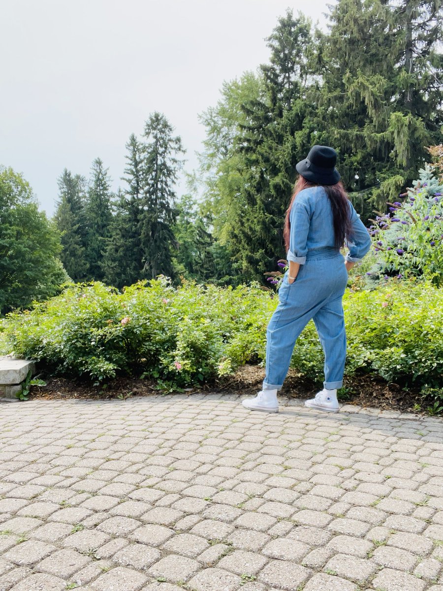 amrita_lackraj's tweet photo. Life 

Long rewarding journeys we must be grateful for in times appreciate and make the best. 
Your best is always required and keep working. Those who forget will remember their purpose and why. Life in peace. I stop and stare myself. 

#myself 
#intimes https://t.co/TPEodba7EB