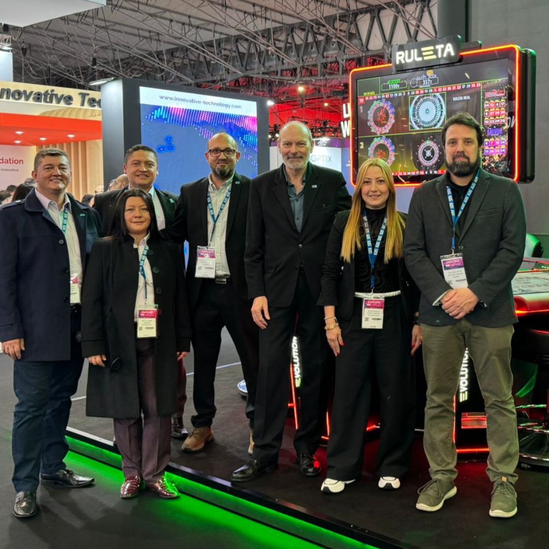 SMI2000sl's tweet photo. Éxito en la expo ICE Barcelona 2025 y primera vez compartiendo Stand con @mga_industrial Gracias a todos por hacer de esta experiencia algo inolvidable. ¡Seguimos adelante juntos en la industria del juego! https://t.co/lX5amuTtM4