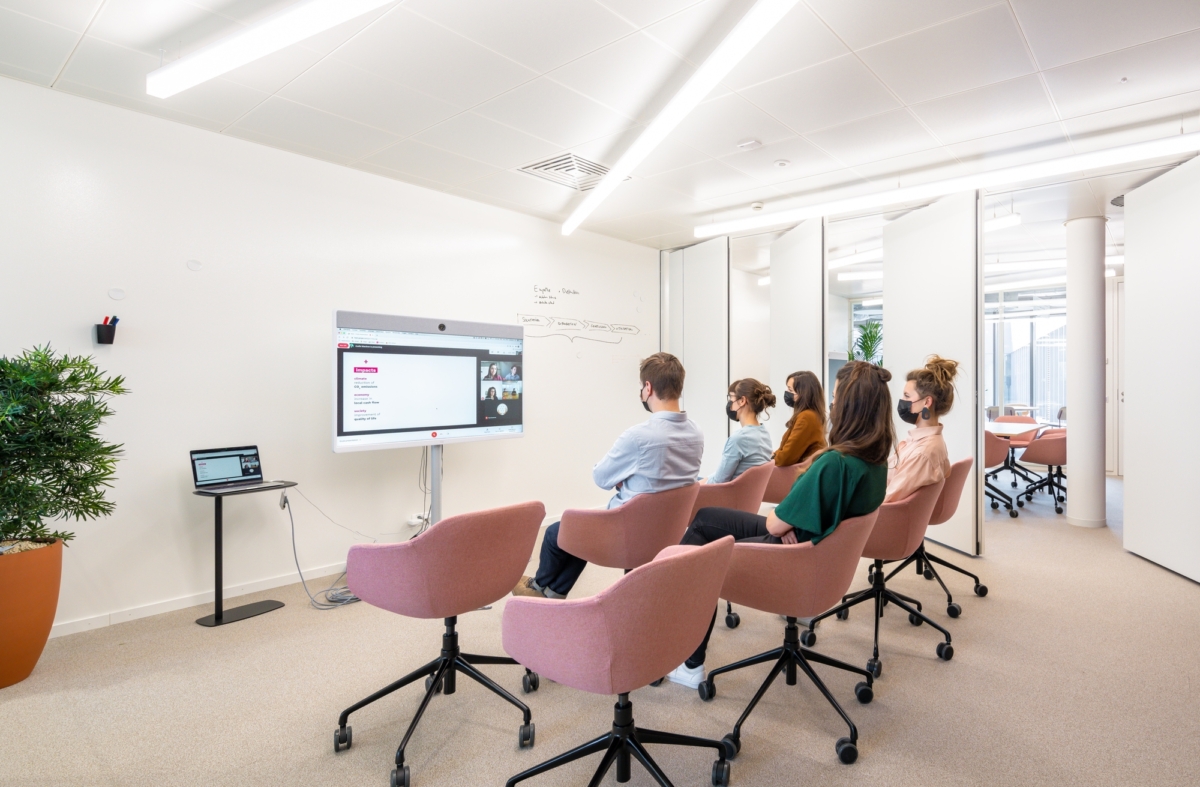 OfidismaSa's tweet photo. Optimiza tu espacio de trabajo con tabiques móviles
 Los tabiques móviles son una solución que ofrece:
✔ Flexibilidad
 ✔ Optimización del espacio
 ✔ Diseño y estilo
 ✔ Eficiencia energética
Contacta con nosotros y descubre la mejor solución. 
#TabiquesMóviles #Ofidisma https://t.co/ppiIbV741X