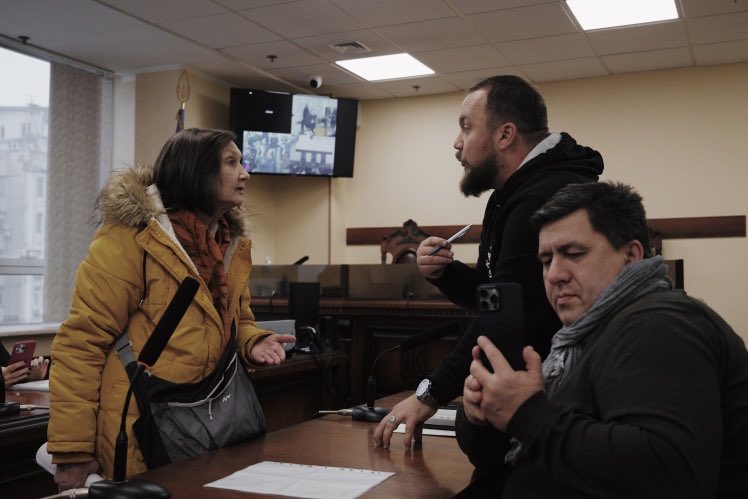 Мабуть, багато, хто з вас чув за цю справу - як на київському фунікулері неадекват вбив молодого 16-річного хлопця.

Молодий 16-річний хлопець Максим Матерухін, який професійно займався футболом був вбитий 7 квітня 2024 року на очах у інших дітей, пʼяним 30-річним співробітником