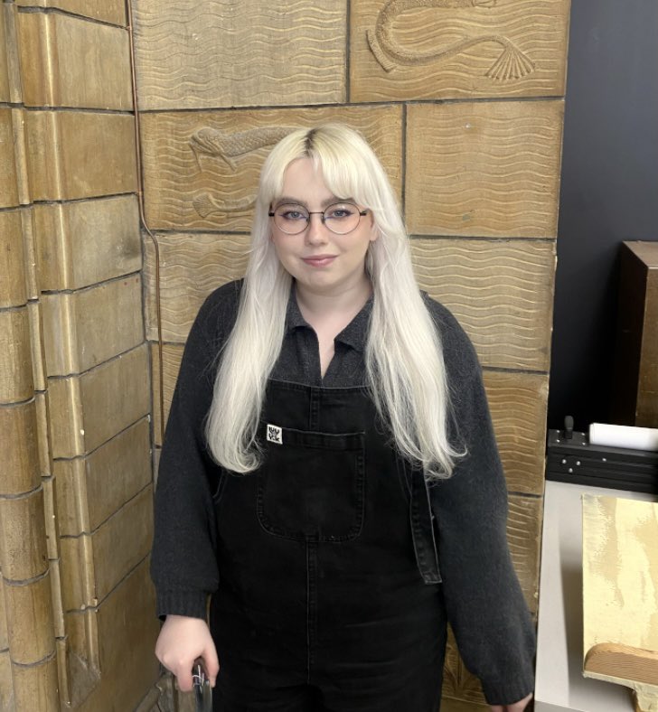 NHM_Digitise's tweet photo. Hi, I'm Rosie, one of the digitisers at the NHM.
I have worked with a huge amount of botanical specimens, having also worked on the Kew digitisation team, but I also have a soft spot for moths.
#NaturalHistoryMuseumLondon #DigitalCollections #LondonMuseum #CareersinSTEM https://t.co/cUYXXBIY9c