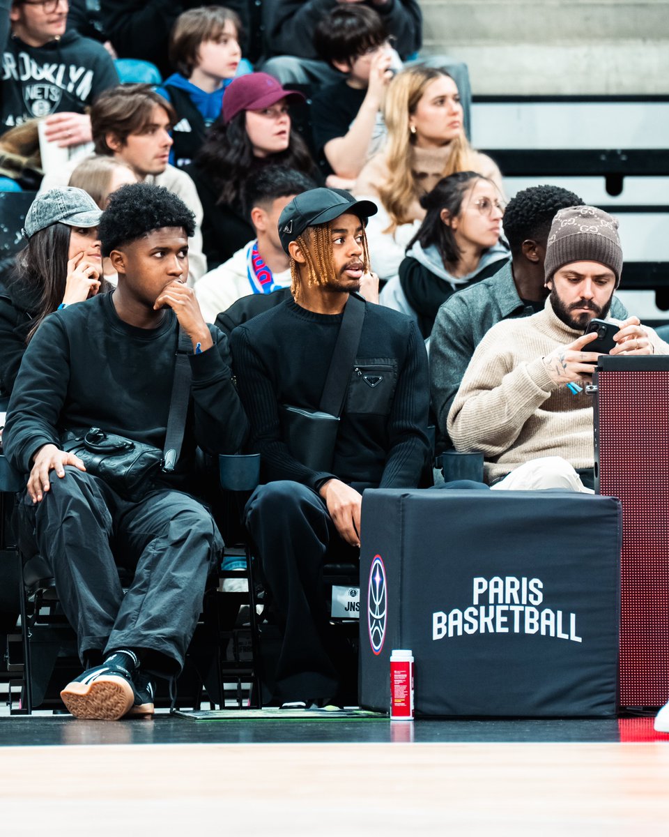 Paris Basketball tweet media