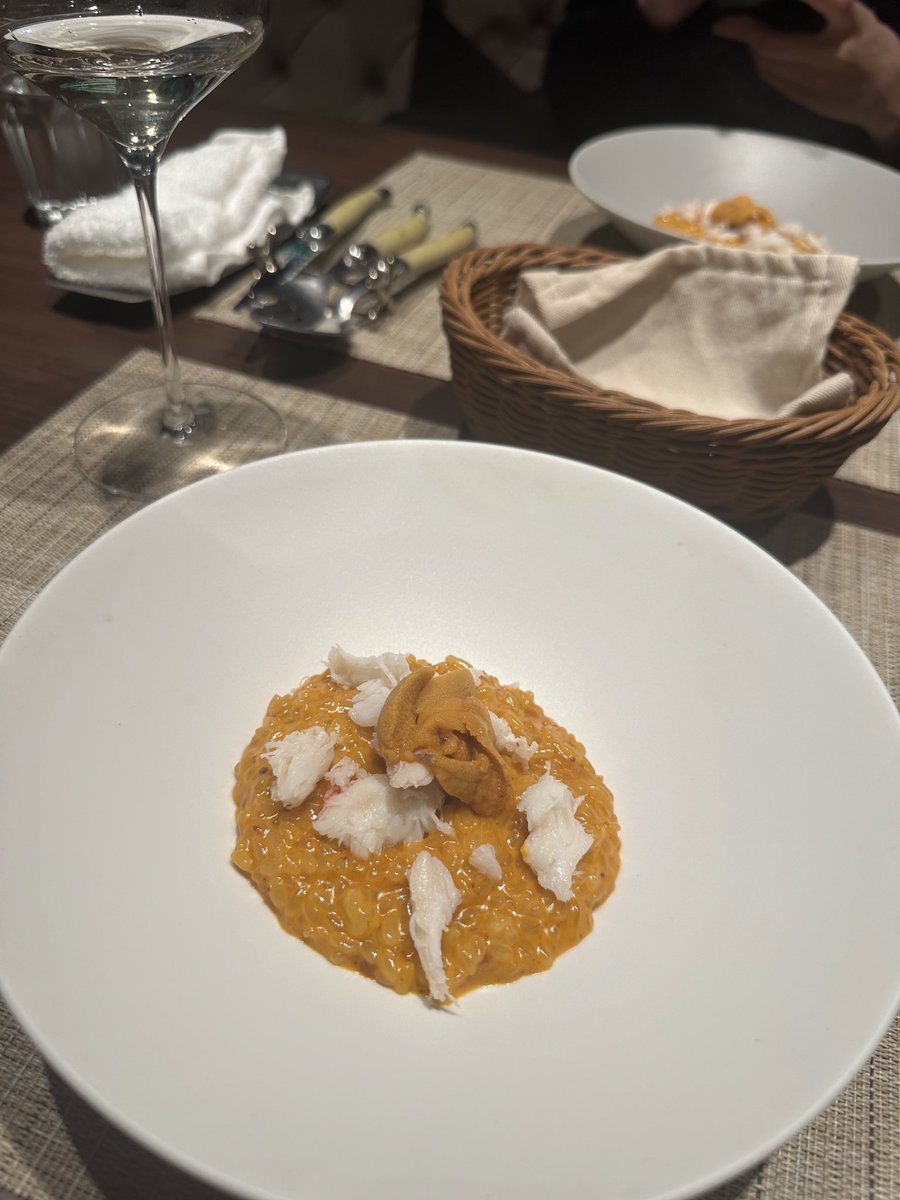 ngm_alkaloid's tweet photo. 浅草橋にあるビストロ。店内落ち着いててお料理美味しくて最高だった。雲丹と蟹のクリームリゾットは絶対食べて欲しい🦀🧡
フルコース5,500円からとコスパも良しでおすすめ🥹

📍Le Marais(マレ) https://t.co/4tzqZGibwk