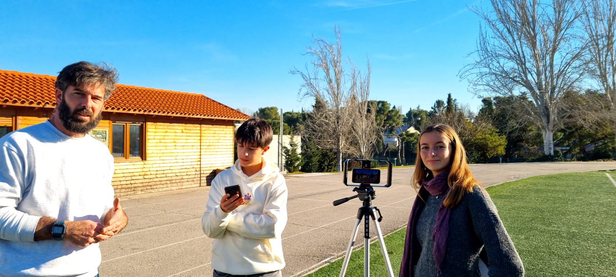 lfigrancanaria's tweet photo. Tras su paso por Madrid, nuestros alumnos regresaron con su diploma tras participar en las jornadas de formación de jóvenes reporteros 2025.

Nous étudiants sont revenus avec leur diplôme après avoir participé aux journées de formation pour jeunes journalistes 2025. https://t.co/f0T41PUsAF