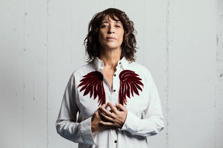 Agendaviaggi's tweet photo. 3021, il nuovo album di inediti di Angela Baraldi: pubblicato con Caravan, l’etichetta di De Gregori
#angelabaraldi #sonymusic
https://t.co/jjXwnRbapj
Photo © Claudia Pajewski Caravan https://t.co/79efCaHTdN