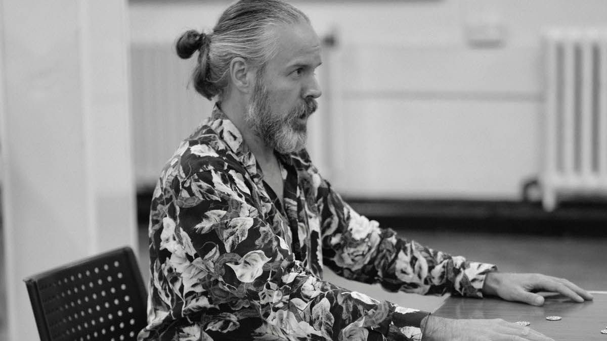 Another glimpse behind the scenes of our London rehearsals for La Traviata.

Our conductor <a href="/RichardHethers/">Richard Hetherington</a>, OperaGlass founders Eliza Thompson and Selina Cadell, Matthew McKinney and Grant Doyle.

📷 Elsa Pearl