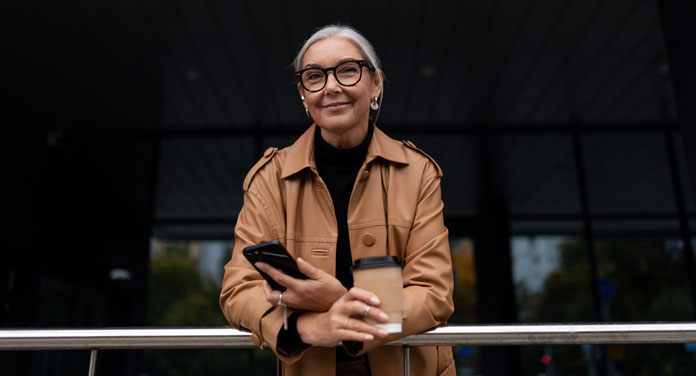 Die Wechseljahre sind eine Phase voller Veränderungen,  doch keine Sorge: Mit der richtigen Einstellung und etwas Hintergrundwissen kannst du gelassen und voller Energie durch diese Zeit gehen.

ajoure.de/lifestyle/heal…