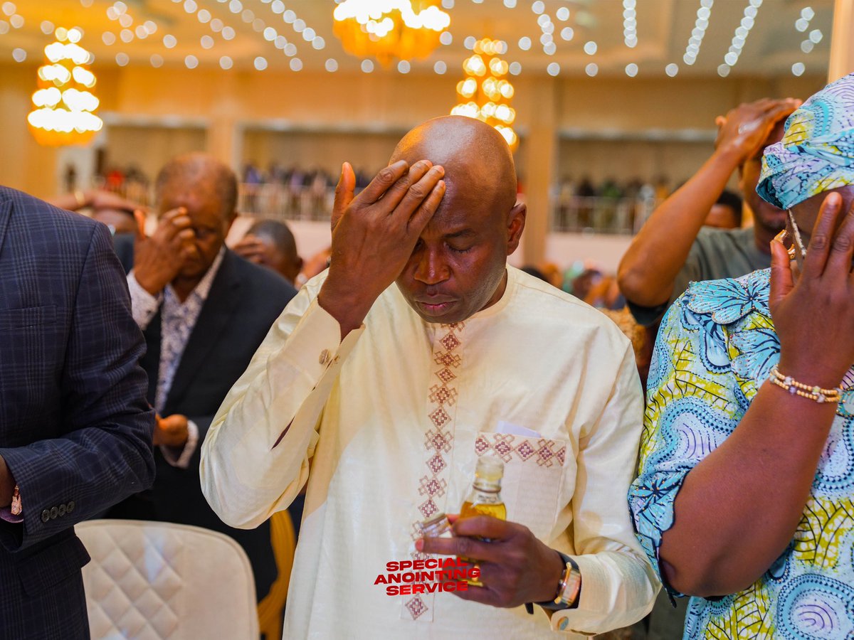 BishopDOAbioye's tweet photo. This is your season of exploits. You are anointed, equipped, and empowered to do the extraordinary.
#BishopDavidAbioye #SpecialAnointingService #ExploitsByGrace https://t.co/UbNKCMiuZ9