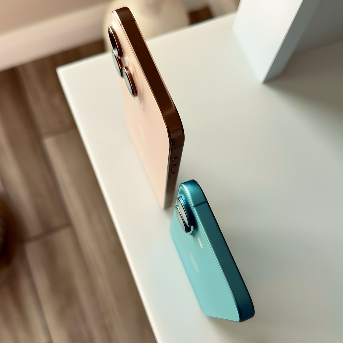 andrewjclare's tweet photo. iPhone 16 Teal &amp; iPhone 16 Pro Max Desert Titanium 🔥 https://t.co/pITE139QuB