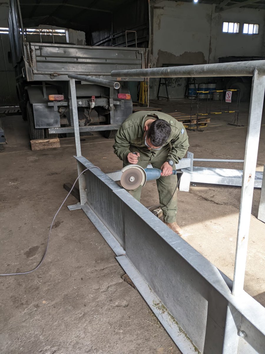 esesc_argentina's tweet photo. Los Aspirantes Mecánicos Ingenieros de la 2da Compañía de Arsenales realizaron instrucción de táctica y técnica de la especialidad en la Agrupación Ingenieros 601.
¡Vos también podés ser parte de nuestros Aspirantes!
#ActitudCabral
#FormandoLideres
#QuieroSerAspirante https://t.co/XYM1WX7XeC