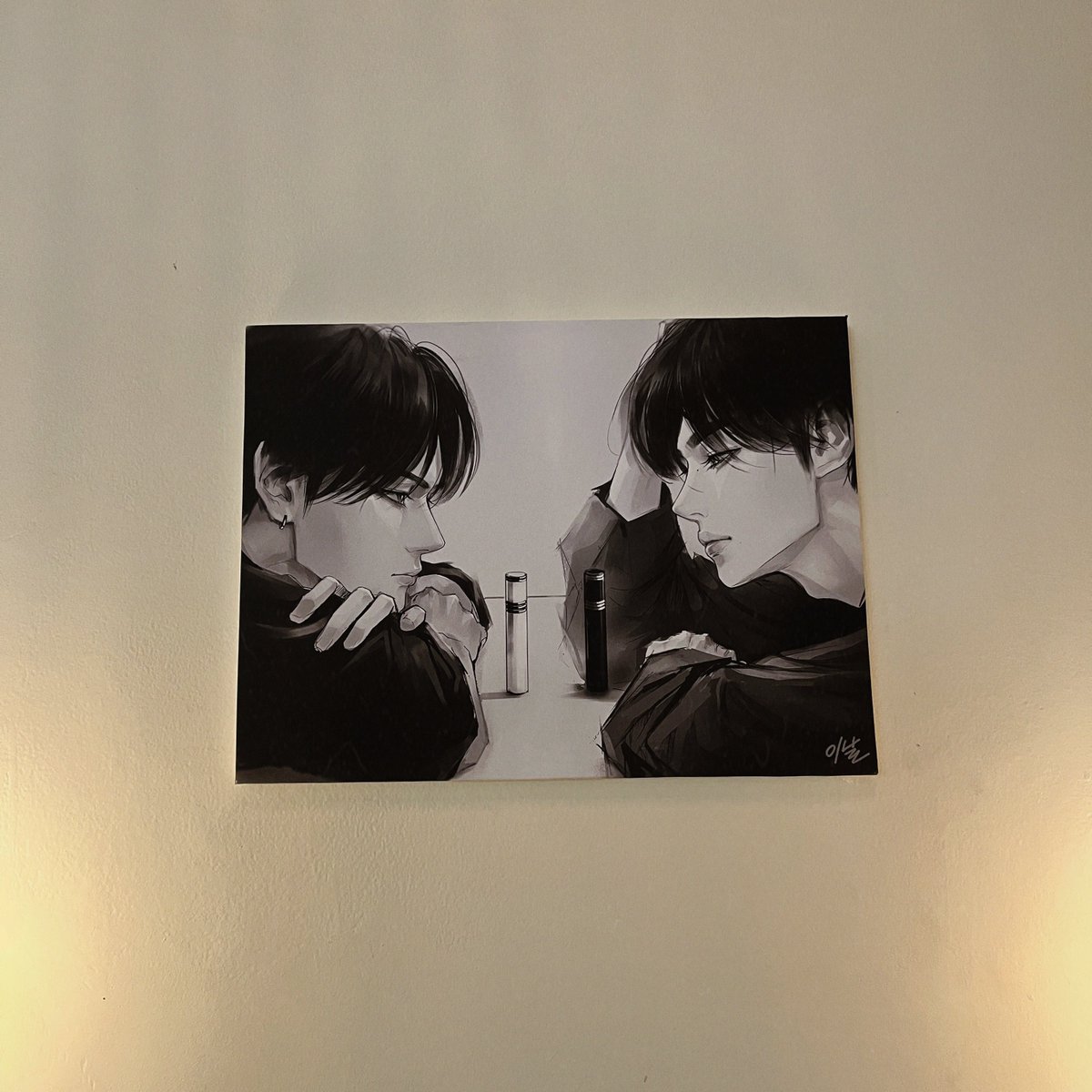misutkaru's tweet photo. me in 2022 would never even expect this day would come... terima kasih the red string sudah membangunkan jiwa jayhoonist ku ♥️
#theredstring_jayhoon
#흑백즈_soulmate @theredstringjs 🖤🤍 https://t.co/8m9uJMbUTX