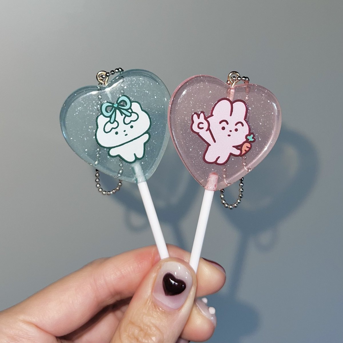 ♡ にゅ〰️グッズ ➃ ♡ ◼︎リボンぎょうざちゃん / おたすけばにー