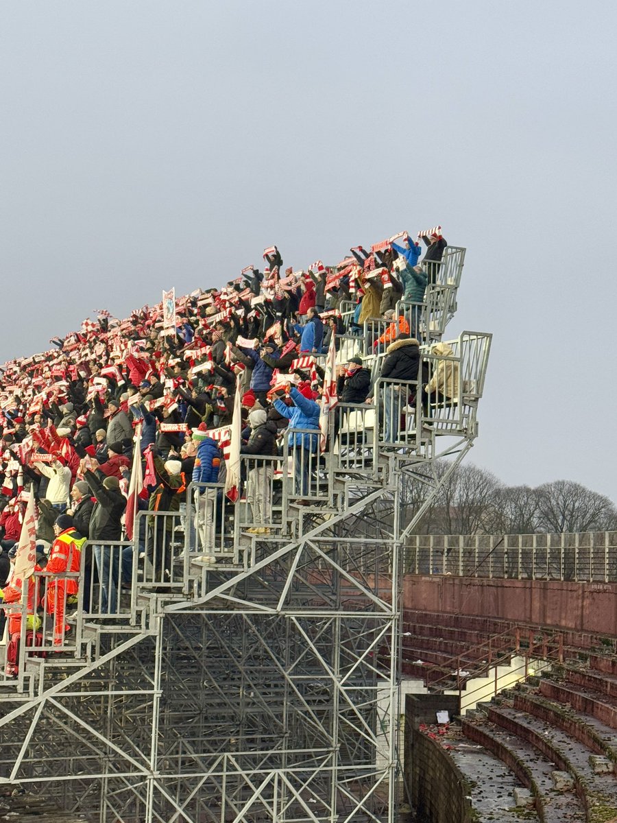 Danny Last tweet media