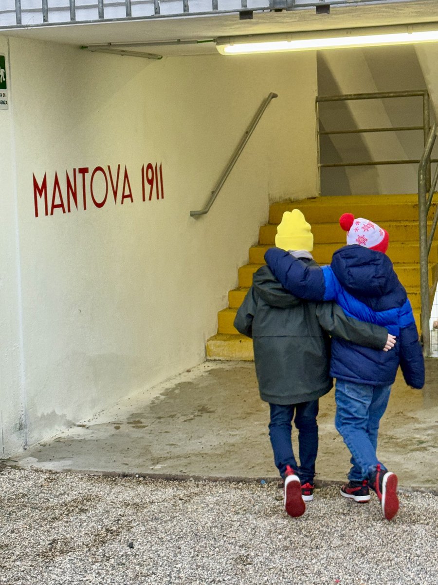 Danny Last tweet media