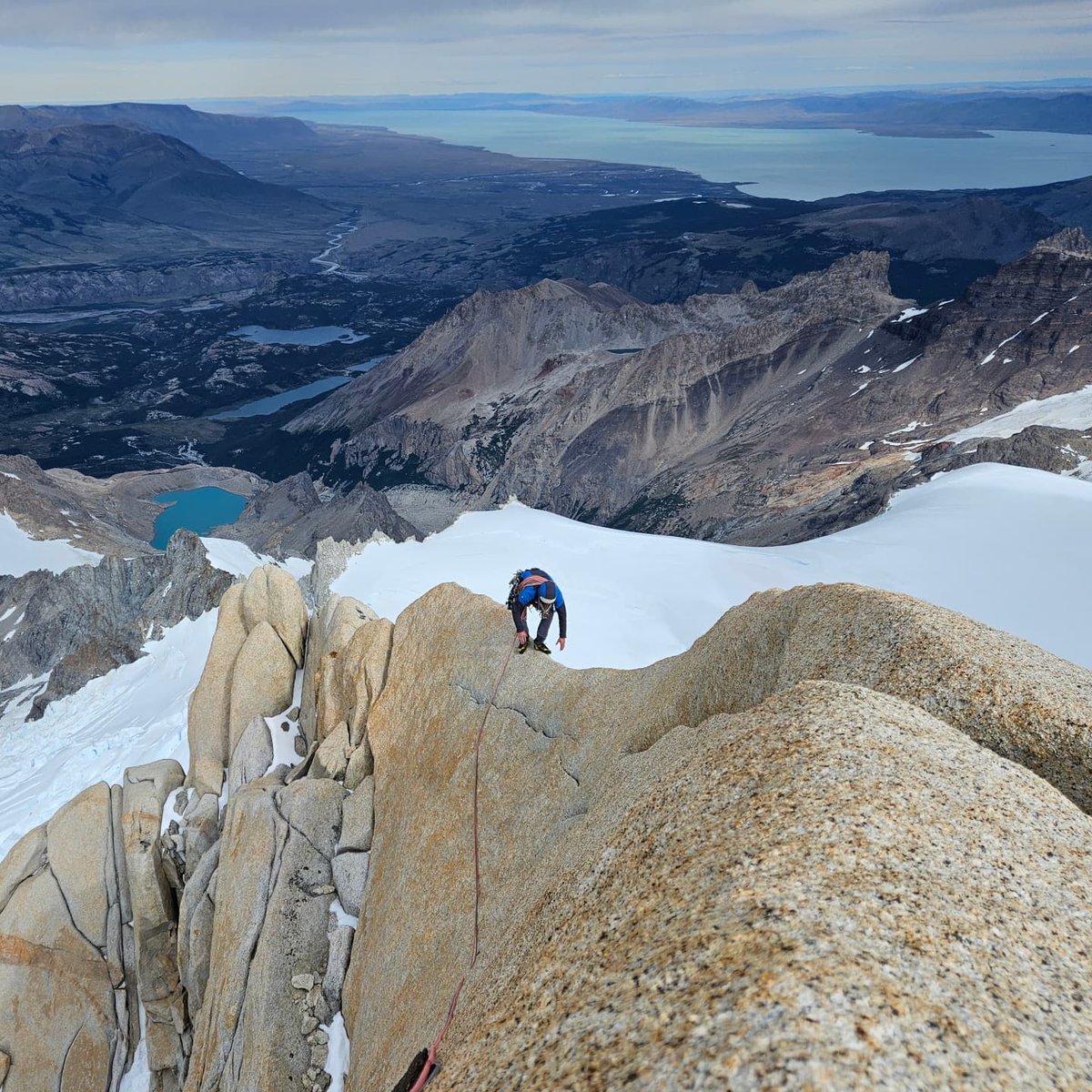 Desnivel tweet media