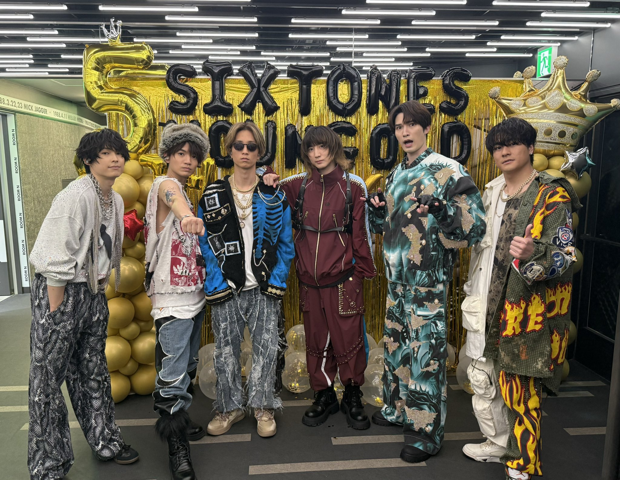 SixTONES / ソニーミュージック on X: 